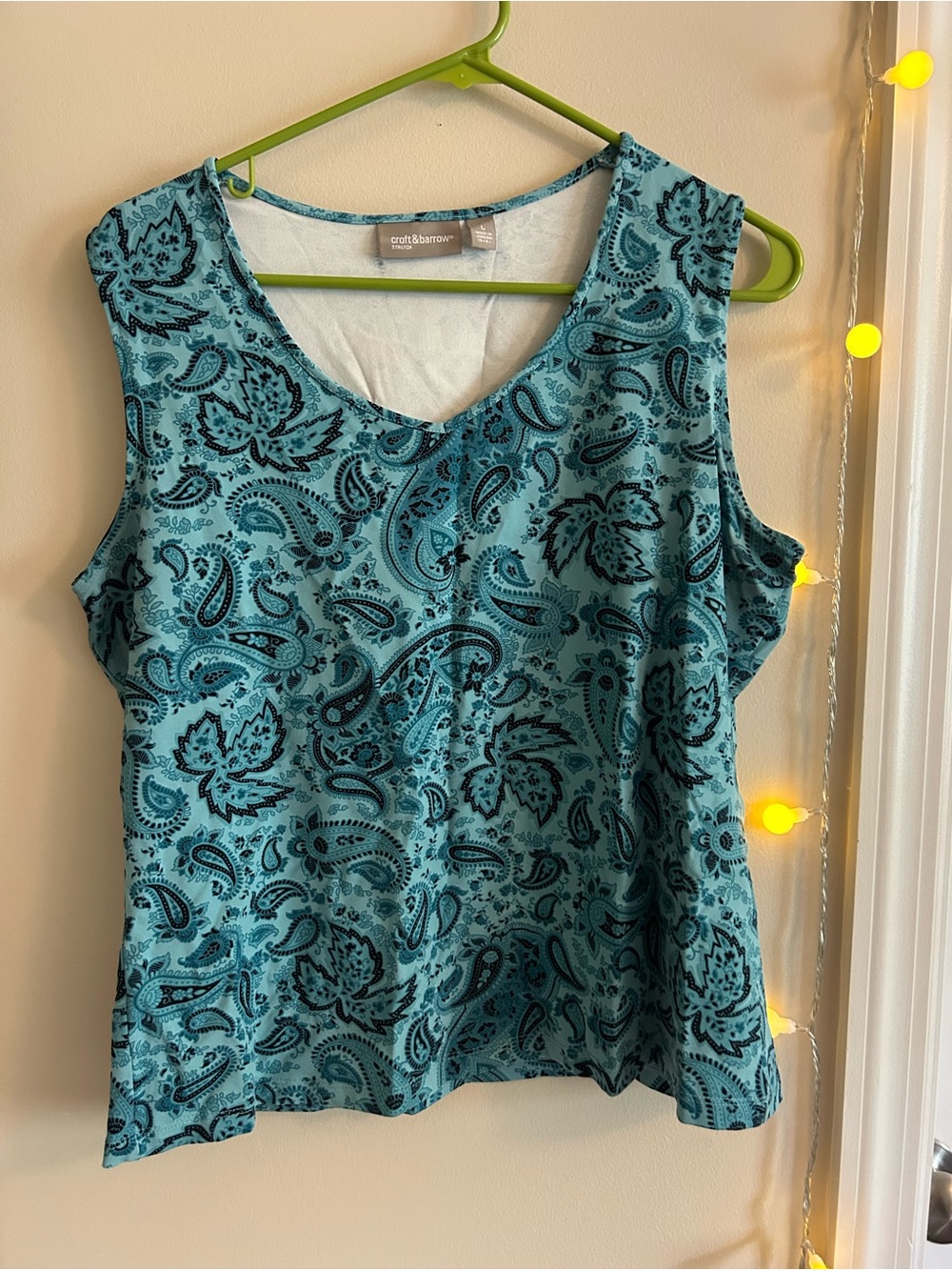 croft & barrow Teal Paisley V-Neck Sleeveless Tank size L